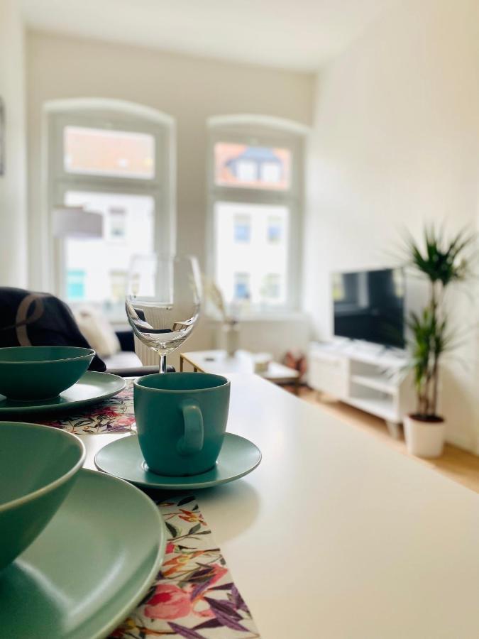 ארפורט Stilvolles Apartment In Zentraler Lage - Smart-Tv, Queensize-Bett, Altbaustil, Kueche In City-Naehe מראה חיצוני תמונה